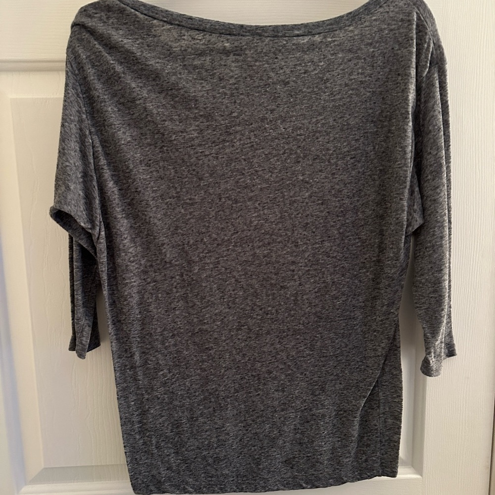 Mossimo grey top - Picture 2 of 3